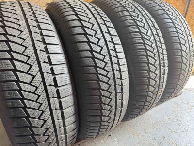 Шини на авто в хорошому стані Continental WinterContact TS 850 шириною 235 висотою 65 радіусом R 17 низькі ціни