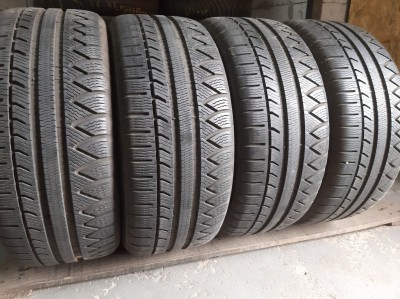 Шини на авто в хорошому стані Michelin Pilot Alpin PA 3 шириною 245 висотою 45 радіусом R 17 низькі ціни