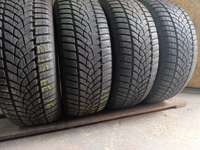 GoodYear Ultra Grip Performance.//.. 215/60R 16