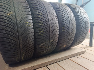 Уживані шини з Європи  Michelin Pilot Alpin 5 245/45 R 18  Шини на авто в хорошому стані Michelin Pilot Alpin 5 шириною 245 висотою 45 радіусом R 18 низькі ціни