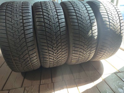 Dunlop Winter Sport 5..//../ 245/45R 18