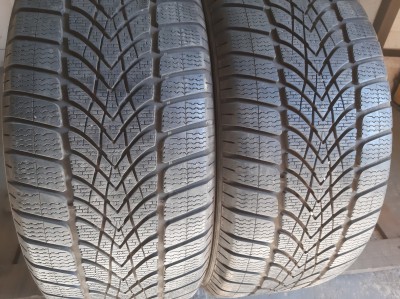 Шини на авто в хорошому стані Dunlop SP Winter Sport 4D шириною 255 висотою 50 радіусом R 19 низькі ціни