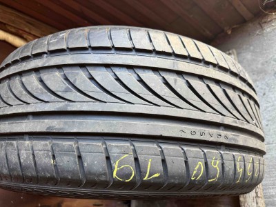 Шини на авто в хорошому стані Nokian NRV i шириною 255 висотою 50 радіусом R 19 низькі ціни