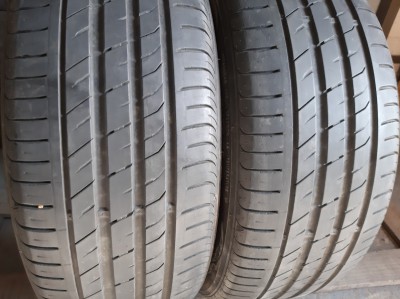 Шини на авто в хорошому стані Nexen Nfera SU 1 шириною 235 висотою 50 радіусом R 18 низькі ціни