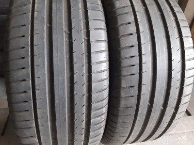 Шини на авто в хорошому стані Michelin Pilot Sport 4 SUV  шириною 255 висотою 45 радіусом R 19 низькі ціни