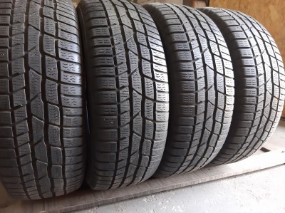 Шини на авто в хорошому стані Continental Conti Winter Contact TS 830P.   шириною 205 висотою 60 радіусом R 16 низькі ціни