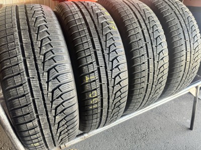 Hankook Winter  I cept evo2 ../.. 215/60R 17
