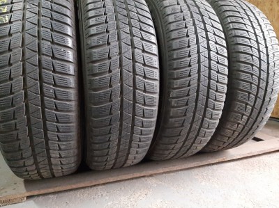 Уживані шини з Європи Falken HS 449 Eurowinter 225/65 R 17 Шини на авто в хорошому стані Falken HS 449 Eurowinter шириною 225 висотою 65 радіусом R 17 низькі ціни