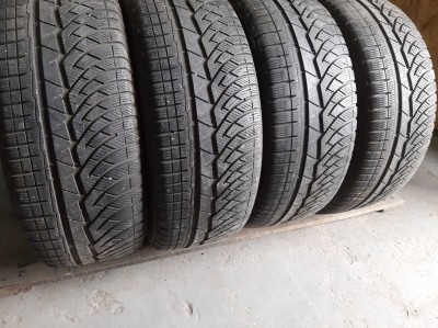 Michelin Pilot Alpin PA4  .//.... 235/55R 17