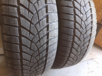 Шини на авто в хорошому стані Good Year Ultra Grip Perfomance   . шириною 255 висотою 55 радіусом R 19 низькі ціни
