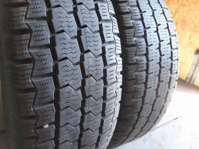 Continental Vanco Four Season 2   .. 235/65R 16C