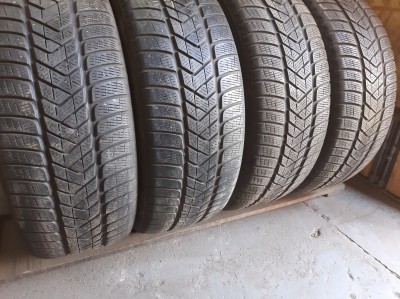 Pirelli Scorpion Winter  .. . 235/60R 18