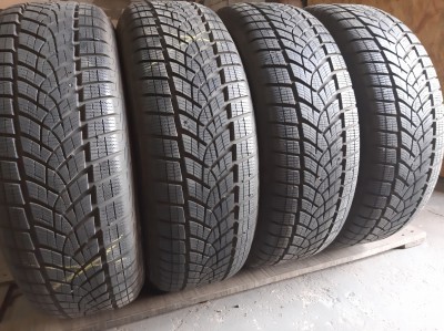 GoodYear Ultra Grip Suv  .  … 225/65R 17