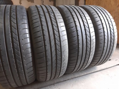 GoodYear Efficient Grip  . …/ 215/50R 17