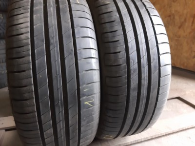 GoodYear Efficient Grip …///.. 225/50R 17