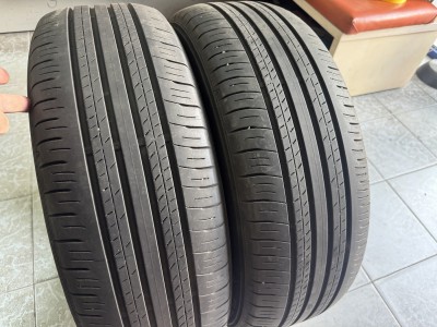 Dunlop Grandtrek PT 30    .. 225/60R 18