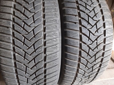 Dunlop Winter Sport 5 …  ./. 235/45R 18