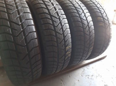 Шини на авто в хорошому стані Pirelli Snow Control 3     шириною 185 висотою 70 радіусом R 14 низькі ціни
