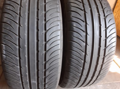 Kumho Ecsta SPT  … 225/55R 17