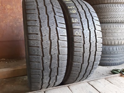 Шини на авто в хорошому стані Michelin Agilis Alpin    шириною 215 висотою 65 радіусом R 16C низькі ціни
