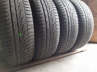 Hankook Winter I Cept Evo 2 SUV  ..  .  . 225/65R 17