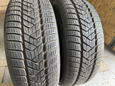 Шини на авто в хорошому стані Pirelli Scorpion Winter    . шириною 235 висотою 55 радіусом R 19 низькі ціни