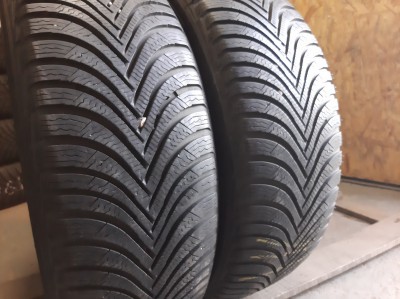Шини на авто в хорошому стані Michelin Alpin 5    шириною 215 висотою 60 радіусом R 17 низькі ціни