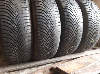 Michelin Alpin 5     .. 215/65R 16