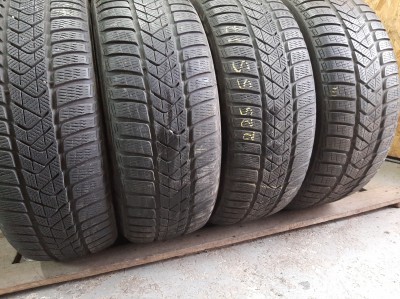 Pirelli Winter Sottozero 3   .. 225/55R 17