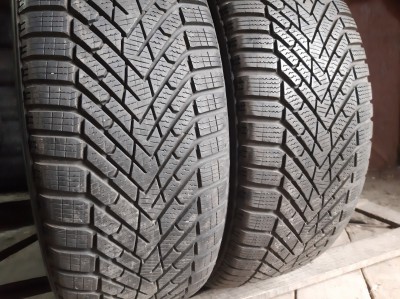 Pirelli Scorpion Winter 2    .. . 235/60R 18