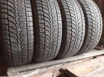 Bridgestone Blizzak LM-80 evo  ..//… 215/70R 16