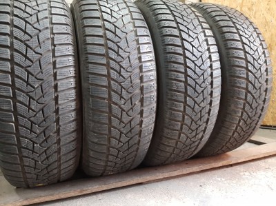 Dunlop Winter Sport 5   /..  /. 215/65R 16