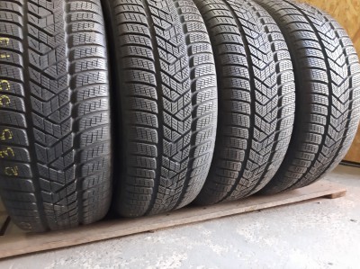 Pirelli Scorpion Winter   .. .  .. 235/55R 19
