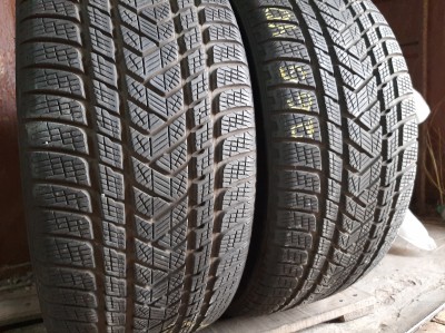 Pirelli Scorpion Winter.     …. 265/40R 21