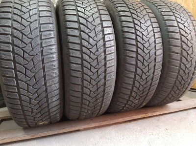 Dunlop Winter Sport 5.  ../ 215/60R 16