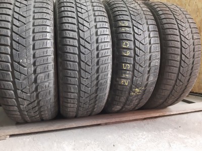 Шини на авто в хорошому стані Pirelli Sottozero 3   шириною 215 висотою 60 радіусом R 16 низькі ціни