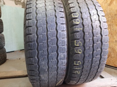 Уживані шини з Європи  Firestone VanHawk  Winter    . 215/65 R 16C  Шини на авто в хорошому стані Firestone VanHawk  Winter    . шириною 215 висотою 65 радіусом R 16C низькі ціни