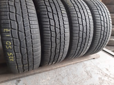 Continental ContiWinterContact TS 830P.  ./ 225/50R 17