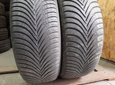 Шини на авто в хорошому стані Michelin Alpin 5      шириною 215 висотою 60 радіусом R 17 низькі ціни