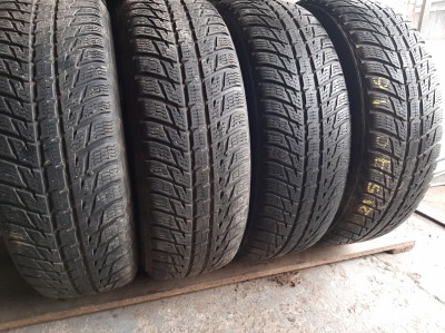 Nokian WR Suv 3 . . . 215/70R 16