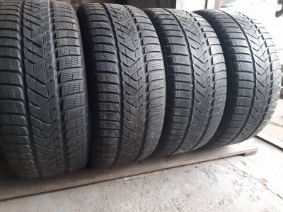Pirelli Sotozero 3    …./ 235/35R 19