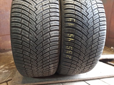 Pirelli All Season 2 Cinturato     // 235/45R 19