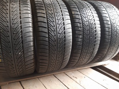 Good Year Ultra Grip 8 Perfomance  .   .. . 285/45R 20