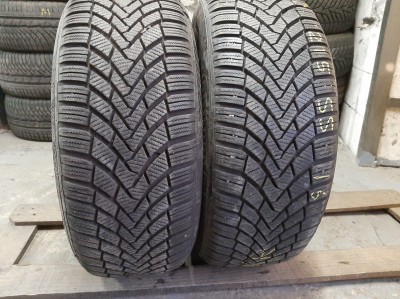 Continental ContiWinterContact TS 850 .   //../ 215/55R 16