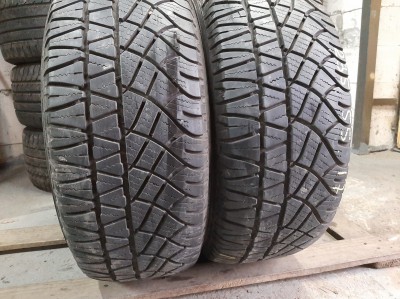 Michelin Latitude Cross  .  .. 235/55R 17