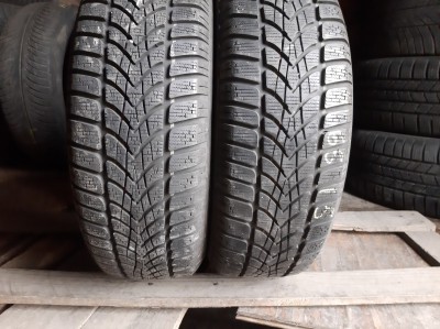 Dunlop SP Winter Sport 4D  . . . . 195/65R 15