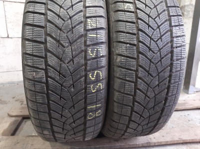 Уживані шини з Європи GoodYear UltraGripPerfomance … / 215/55 R 18 Шини на авто в хорошому стані GoodYear UltraGripPerfomance … / шириною 215 висотою 55 радіусом R 18 низькі ціни