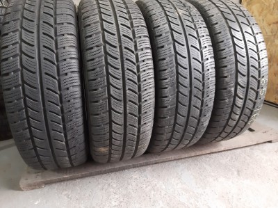 Уживані шини з Європи Continental Vanco Winter 2 235/65 R 16C Шини на авто в хорошому стані Continental Vanco Winter 2 шириною 235 висотою 65 радіусом R 16C низькі ціни